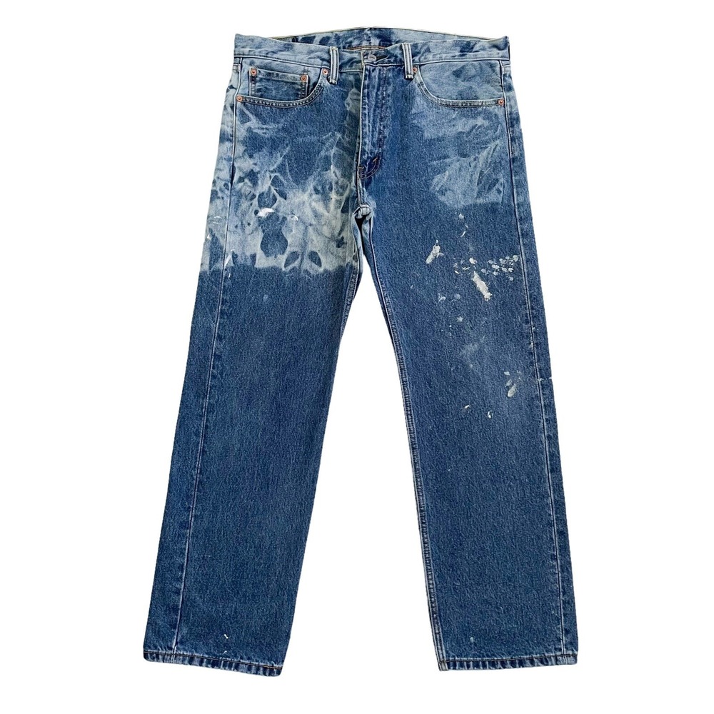 Vintage Levi's 505 Straight Leg Jeans size 36 x 30 - Bleached Paint Splatter